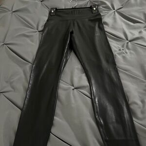 Fabletics Black Shine Leggings